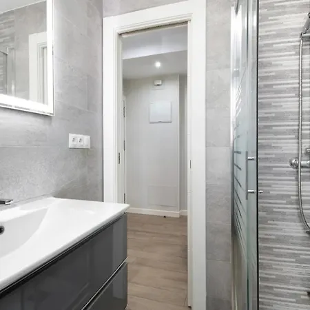 Ubytování v soukromí Cozy In Stylish Flat Just Steps From The *