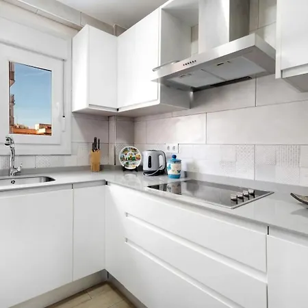 Cozy In Stylish Flat Just Steps From The * Cadiz